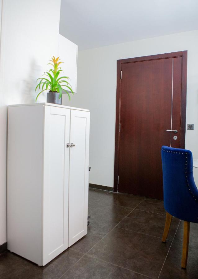Studio Mignon Proche De Paris Et Disneyland Neuilly-sur-Marne Exterior foto